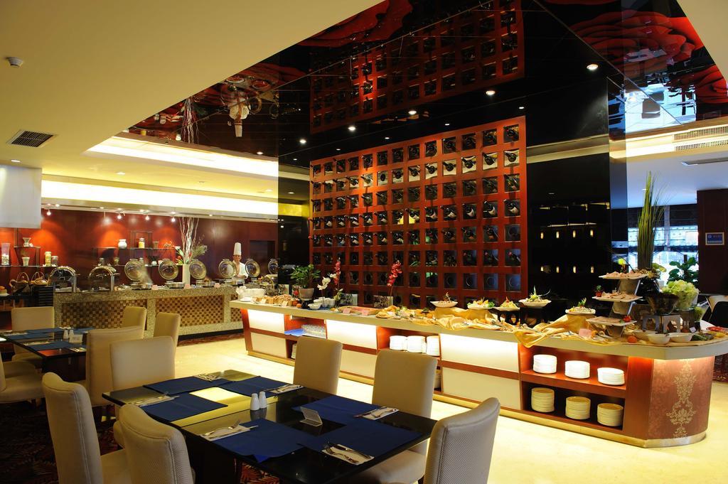 Shanghai Sky Rainbow Hotel Restaurante foto
